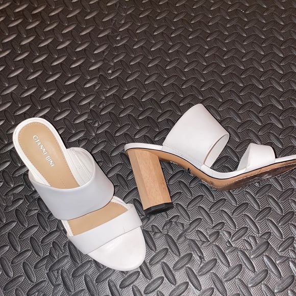 Gianni Bini wood heel leather white statement chunky block heels bride baby - Picture 1 of 3